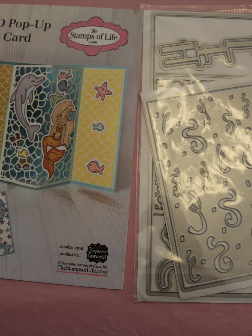 Die set 3-D pop up. The Stamps of Life. New.